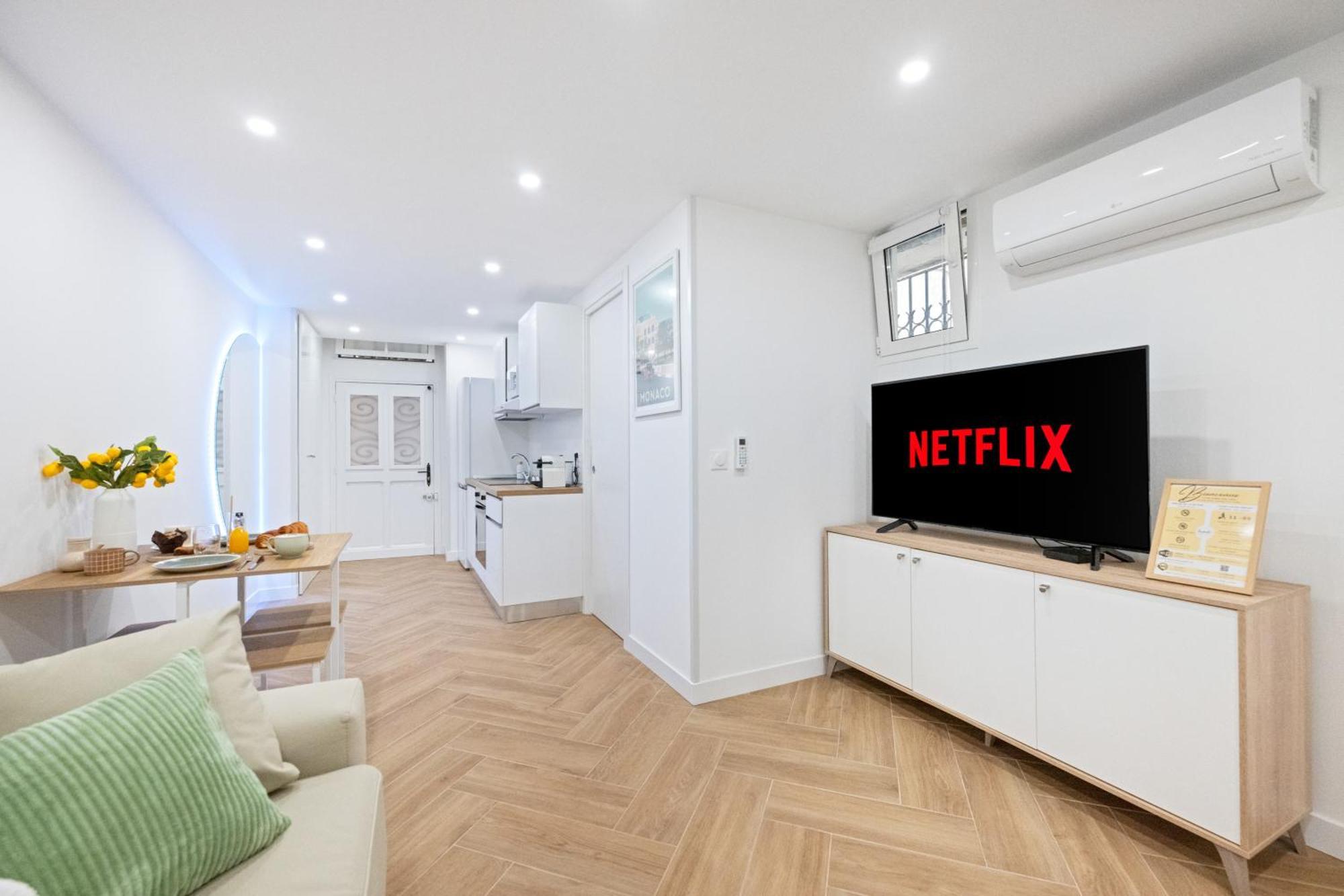 Апартаменты La Perle Ментона Экстерьер фото